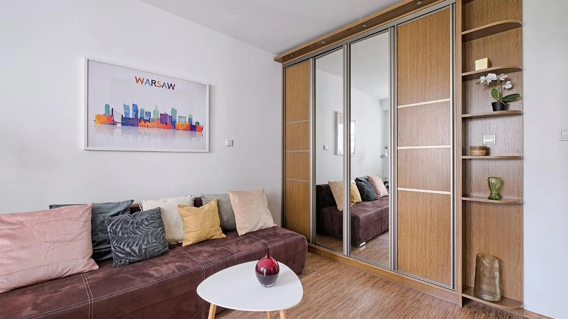 Urbannestgroup - Sonaty 6C Apartment Warsaw 0*,  Poland